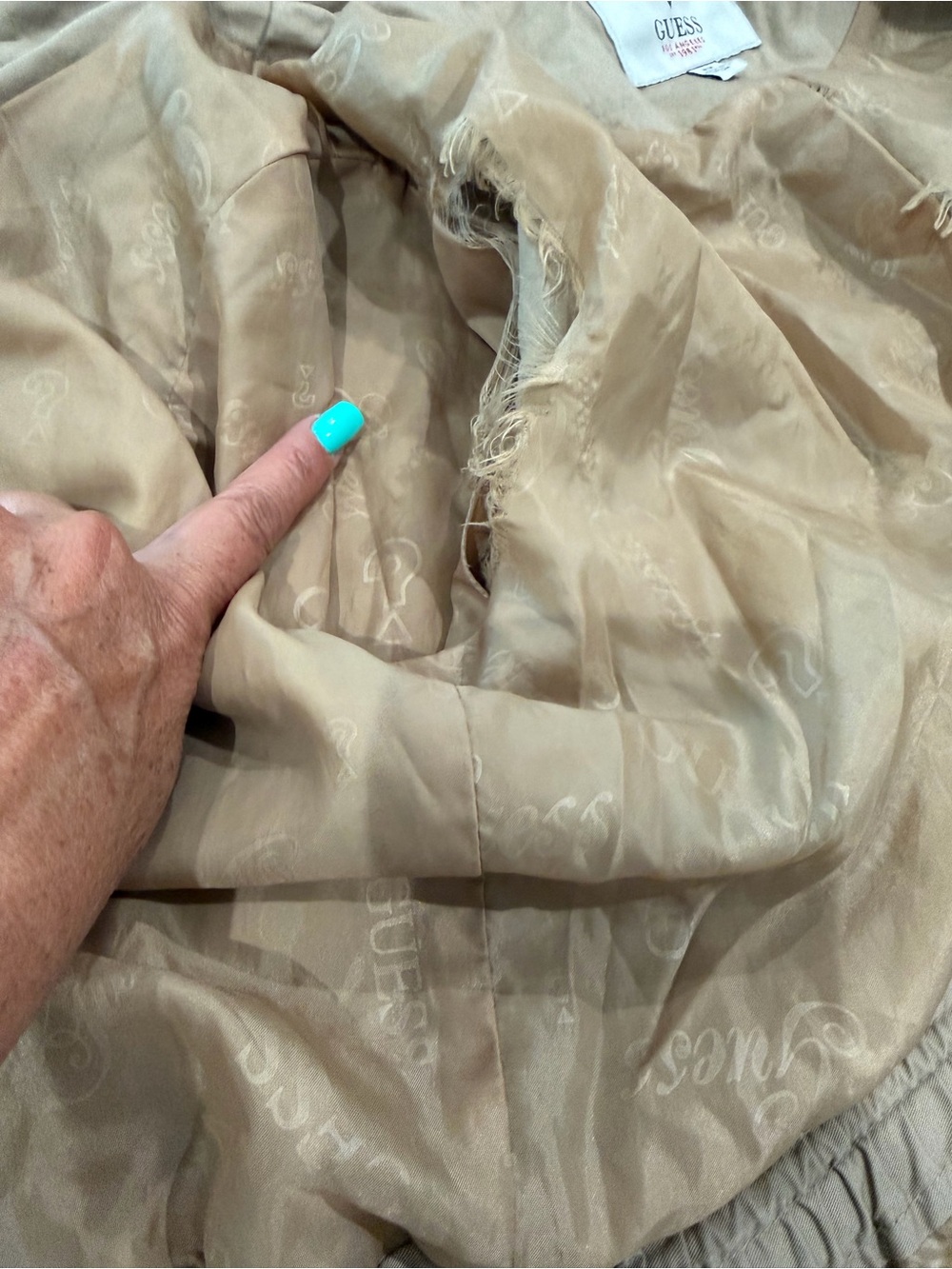 Guess Utility Jacket - Picture 12 of 12